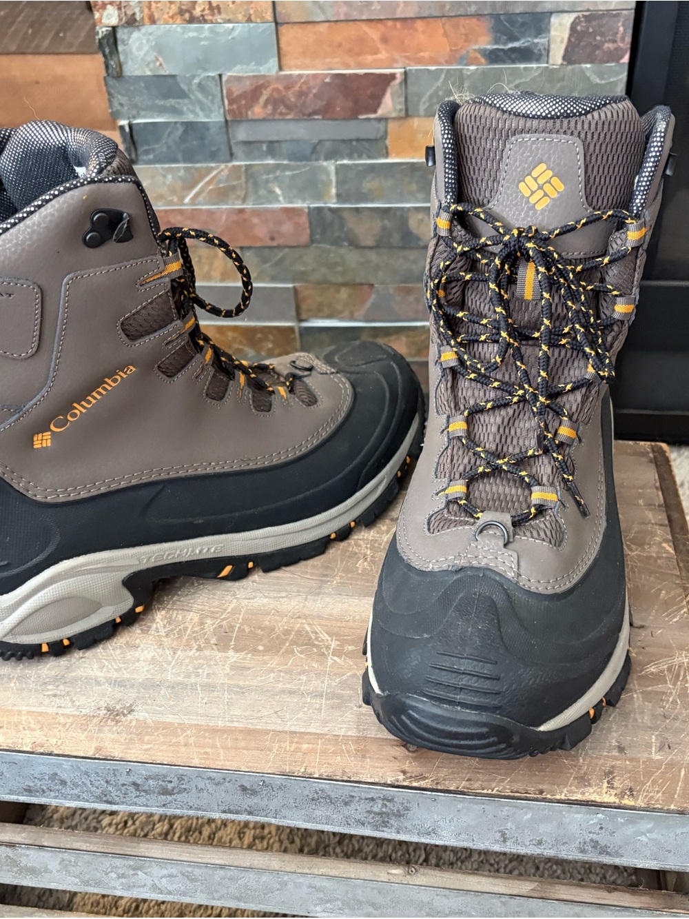 Columbia Gray and Black Men’s Trail Shoe Interior Label